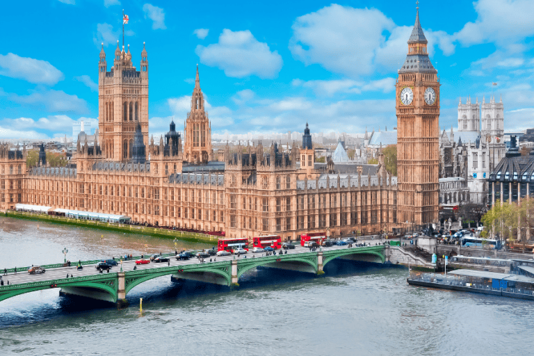 UK-Regulations-Affecting-Employee-Payroll-768x512