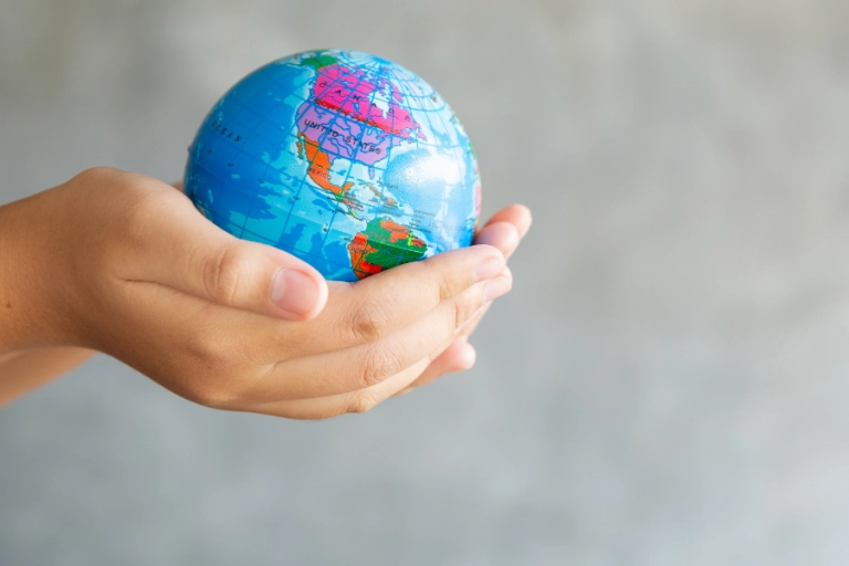 2021-Global-Payroll-Challenges-Blog-4-768x512