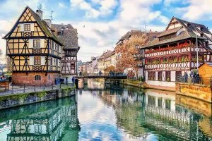 A Beginner’s Guide to Starting A Business in France